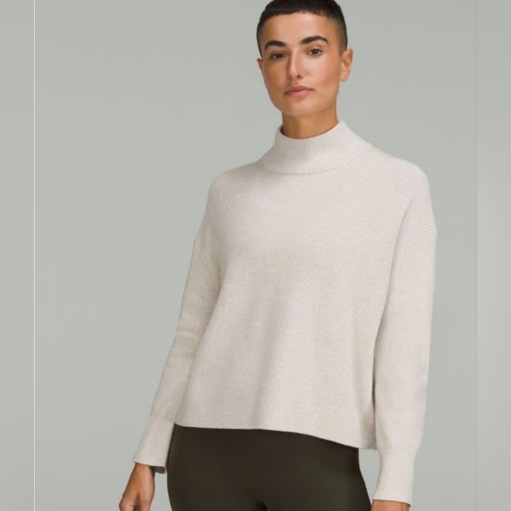Lululemon Merino Wool Blend Ribbed Turtleneck Sweater Heathered Ivory Size 8 - Picture 1 of 13
